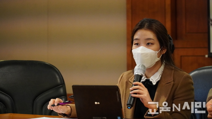 하남 풍산초등학교 이지윤 교사, 2부 창발적... 토론 중