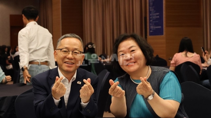김문수 의원, 전호숙 한사총 상임대표